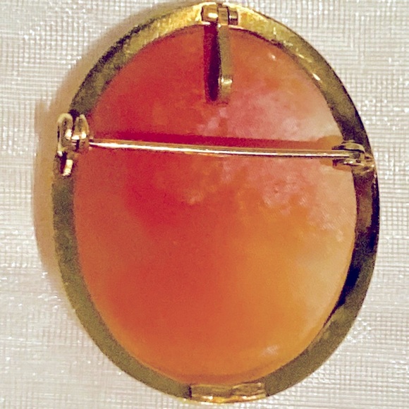 18k Antique Gold Carved Shell Cameo - Picture 2 of 5